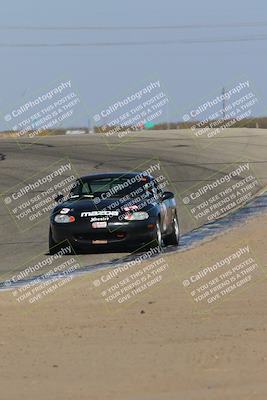 media/Oct-29-2022-CalClub SCCA (Sat) [[e05833b2e9]]/Race Group 3/Qualifying (Outside Grapevine)/